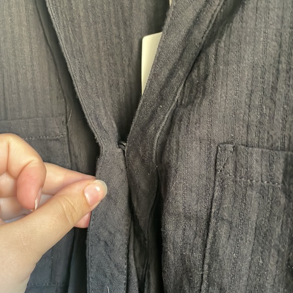 NWT- Lucky Brand Wrap Front Top- Black- M - Picture 3 of 7